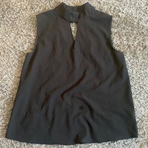 Sleeveless black dress shirt